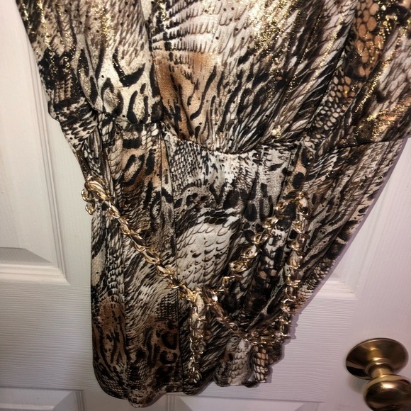 MSK size X-Large gold metalic Reptile printed belted stretch metallic tunic - Picture 7 of 16